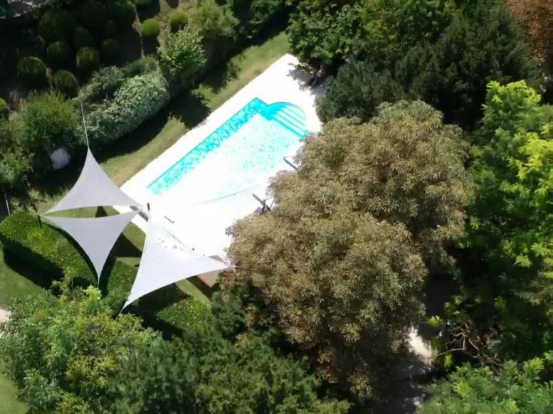 Le Jardin De Celina Bed & Breakfast Valensole Exterior foto