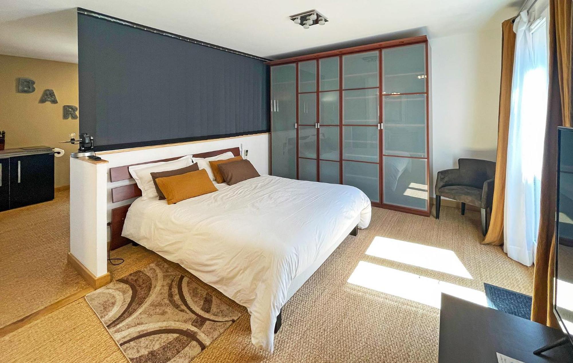 Le Jardin De Celina Bed & Breakfast Valensole Exterior foto