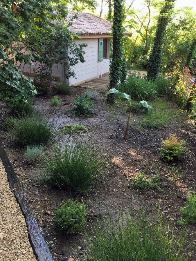 Le Jardin De Celina Bed & Breakfast Valensole Exterior foto